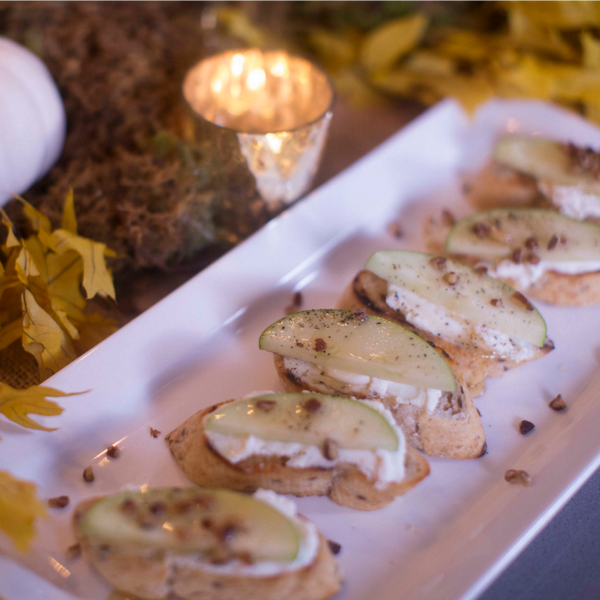 Apple & Goat Cheese Crostini Craft Box Girls