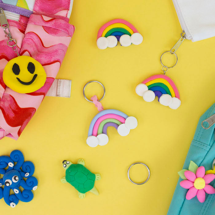 Name Keychain, DIY Keychains for Kids, Crafts, , Crayola CIY,  DIY Crafts for Kids and Adults