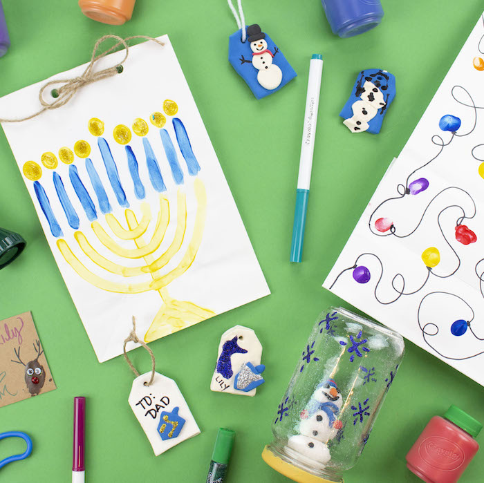 Brilliant Binder Art  Crayola CIY, DIY Crafts for Kids and Adults