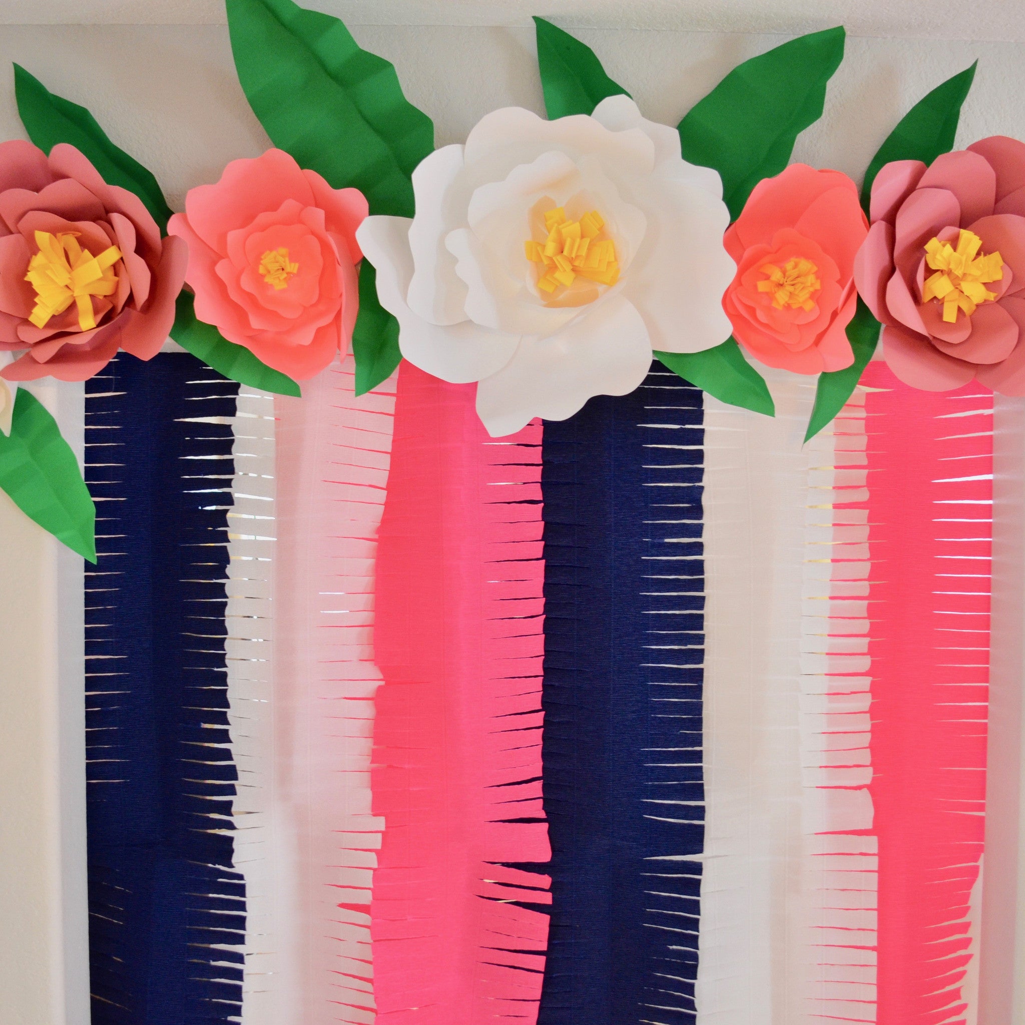 Easy Paper Flowers Gift Wrapping - DIY Inspired