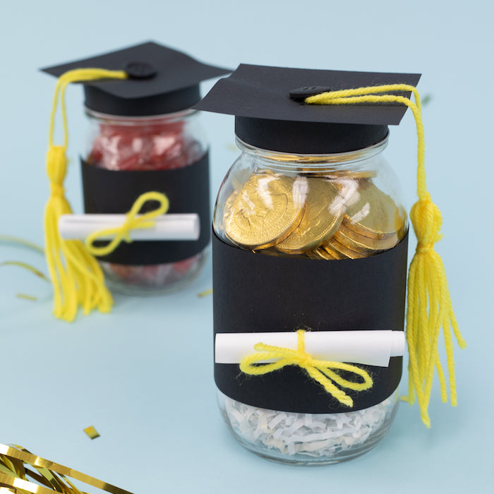 10 Incredibly Meaningful 8th Grade Graduation Gifts For Girls