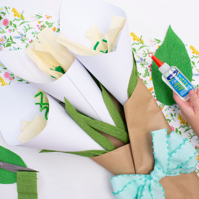 DIY Giant Paper Flowers – Craft Box Girls